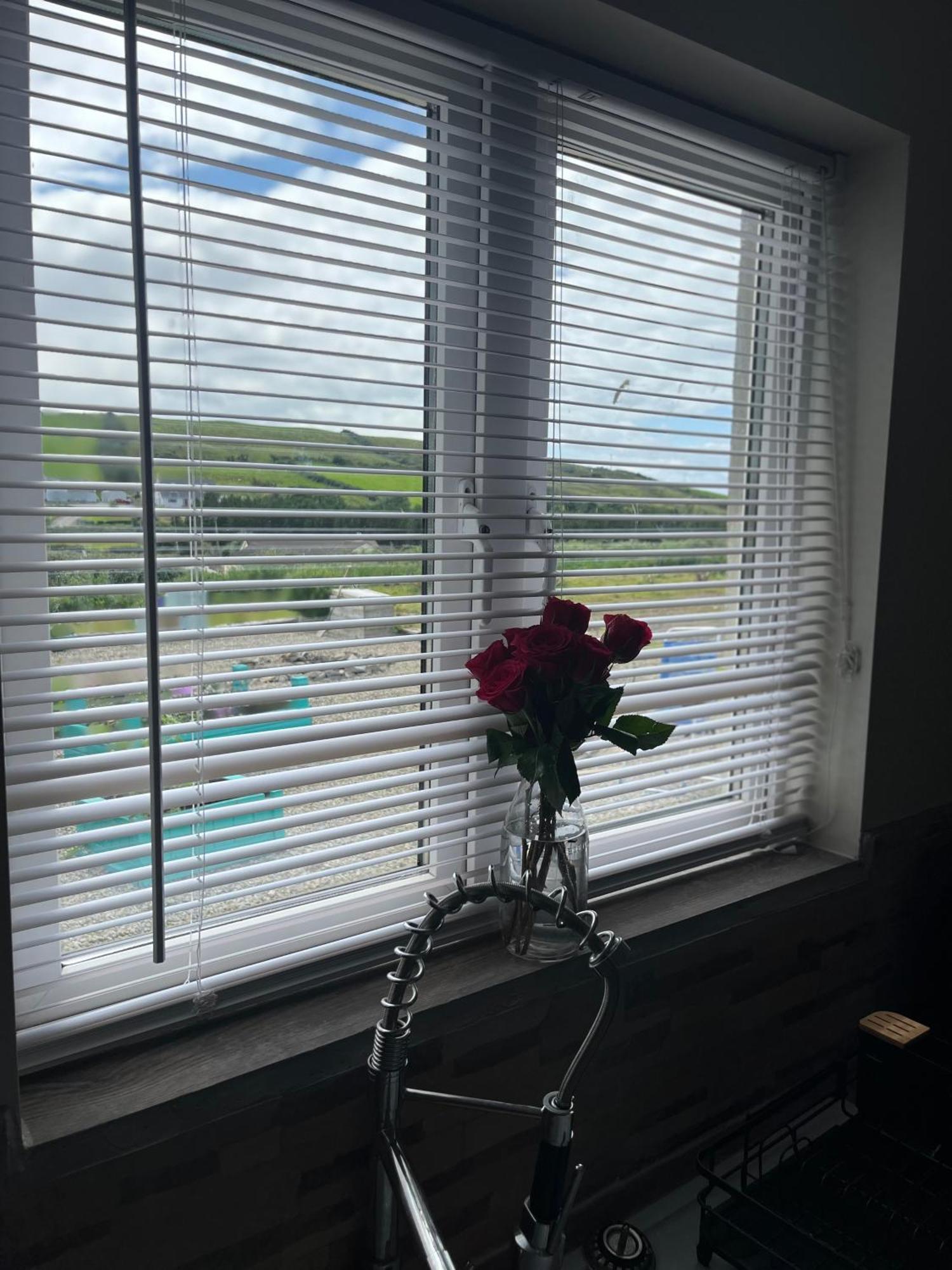 Family And Pet Friendly Farm Stay Ballyshannon ภายนอก รูปภาพ
